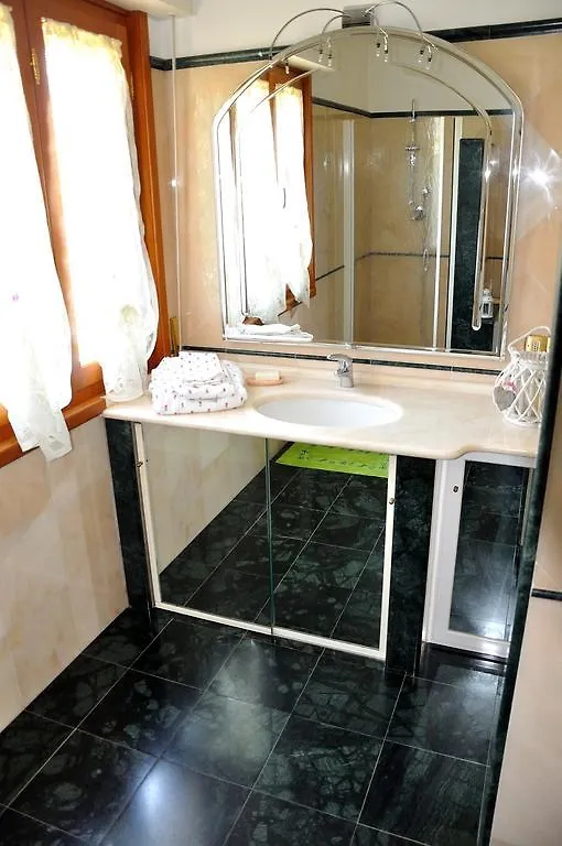 Appartamento Laura Pietrasanta Apartment